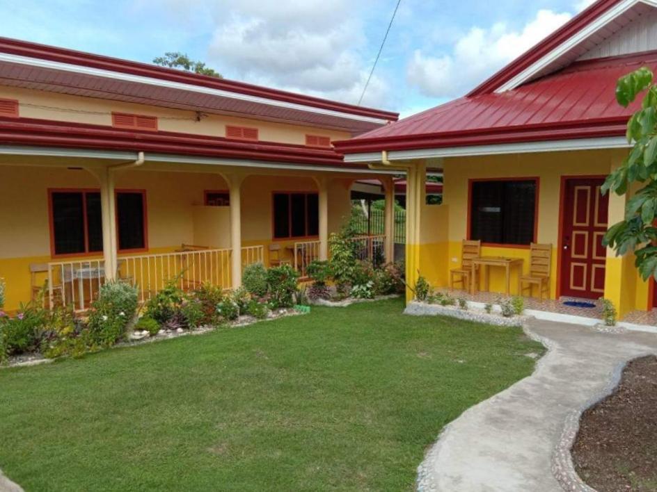 Uptown Guesthouse Siquijor Exterior photo