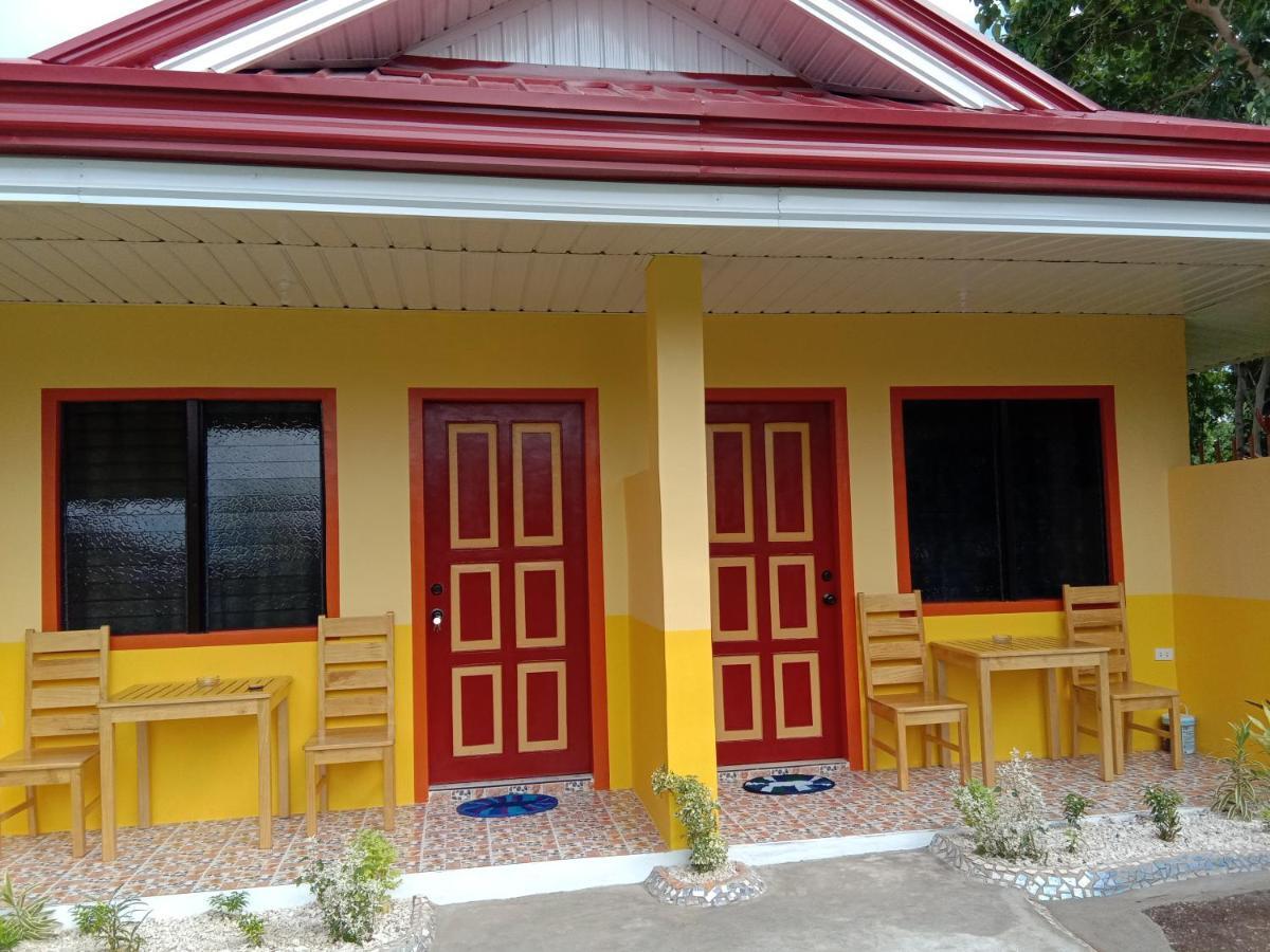 Uptown Guesthouse Siquijor Exterior photo